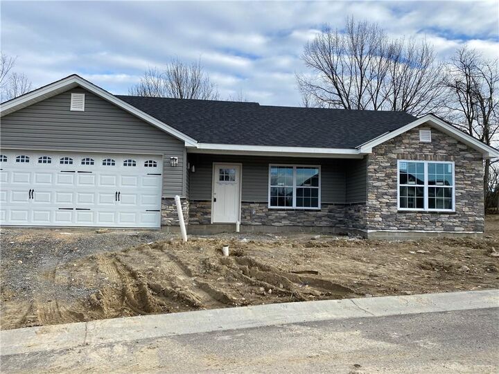 4 E Persimmon  Hamilton OH 45013 photo