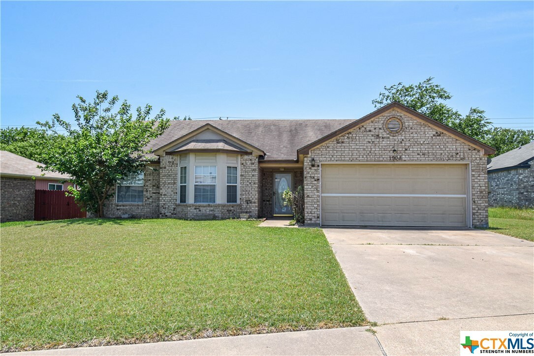 Property Photo:  1908 Clairidge Avenue  TX 76549 