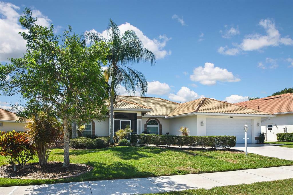 Property Photo: 5040 Whitestone Drive FL 34293