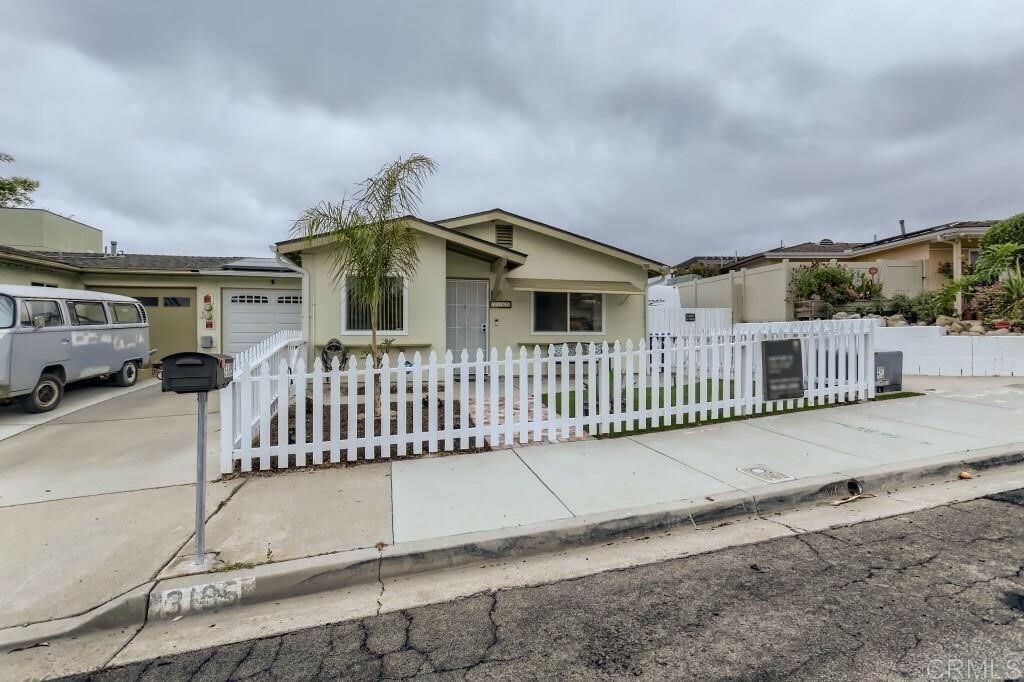 Property Photo:  3185 Calle Osuna  CA 92056 