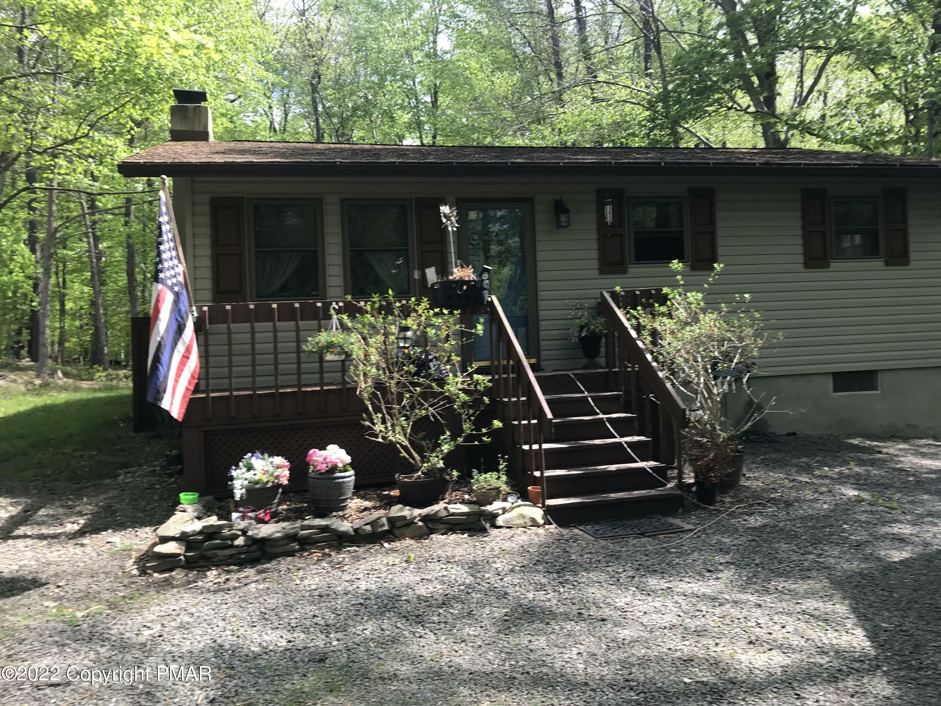 Property Photo:  99 Lyman Ln  PA 18424 