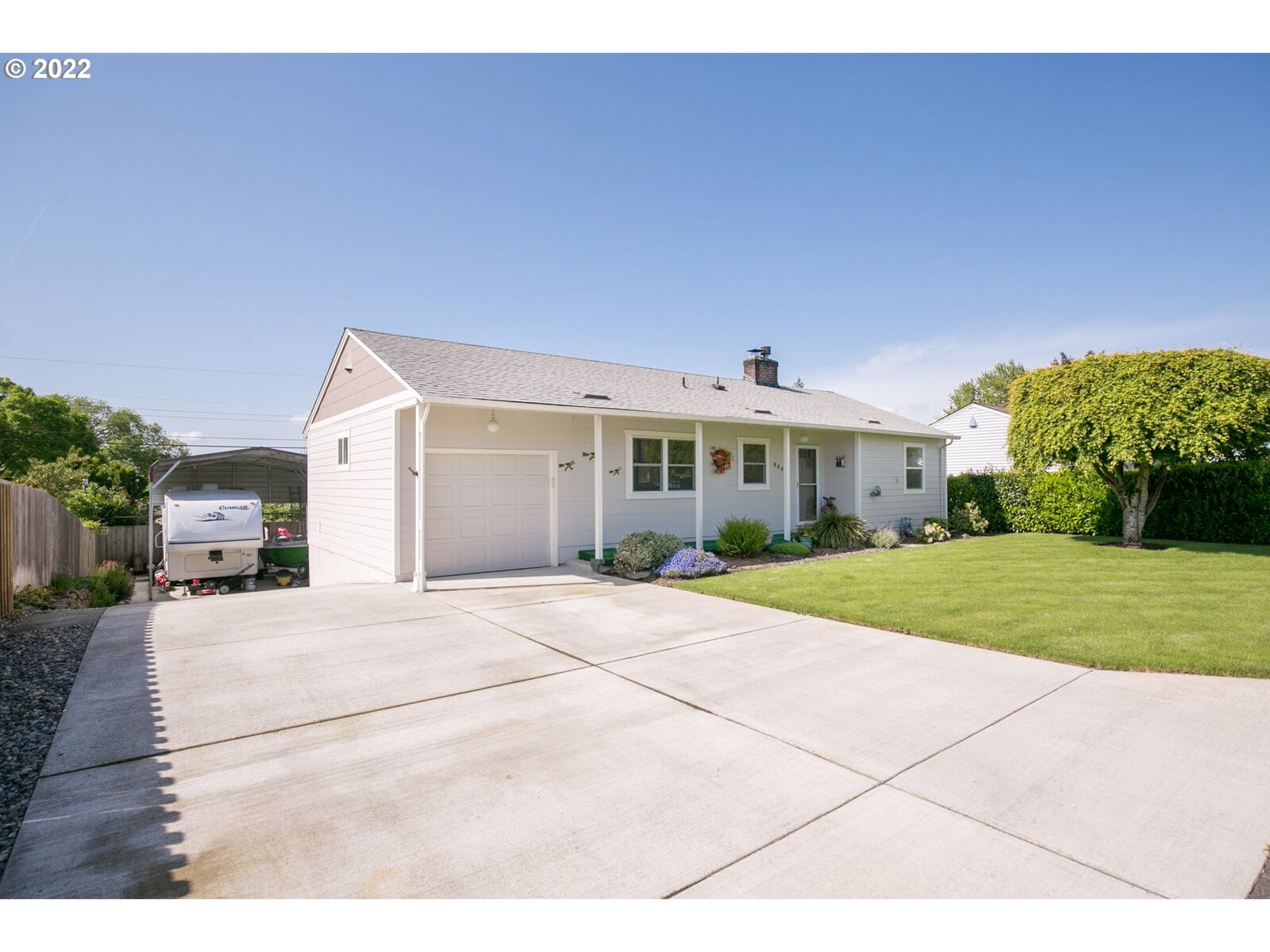 Property Photo: 8305 SE Lorry Ave WA 98664