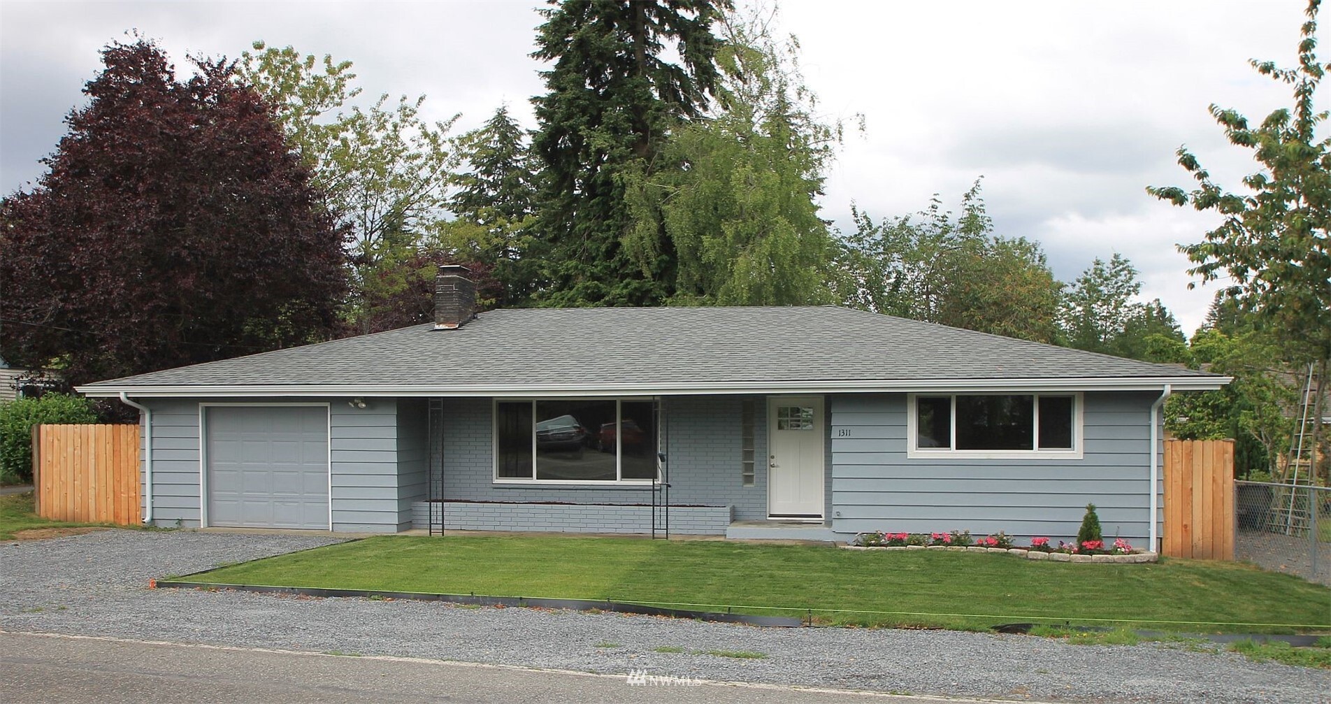 Property Photo: 1311 63rd Street SE WA 98203
