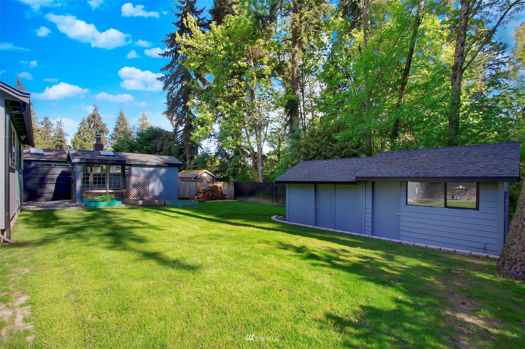 Property Photo: 2110 208th Place SW WA 98036