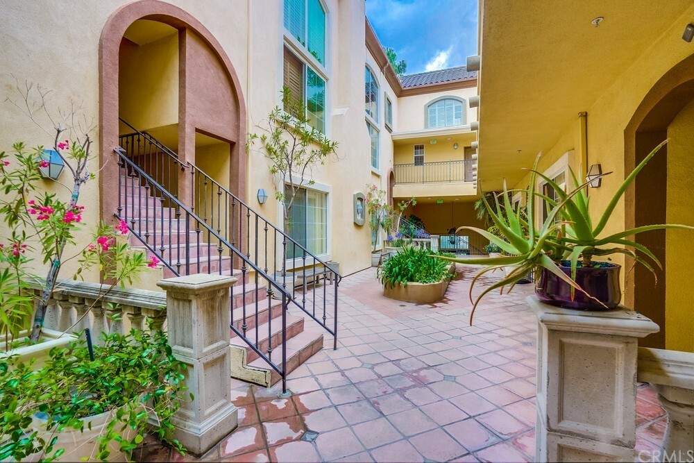 Property Photo:  7037 La Tijera Blvd C101  CA 90045 