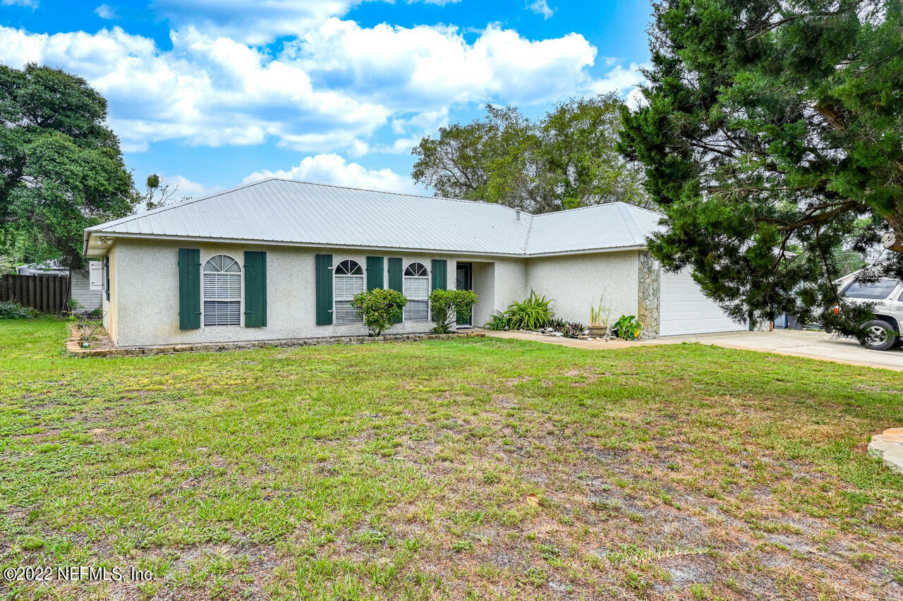 Property Photo:  102 Alicante Road  FL 32086 