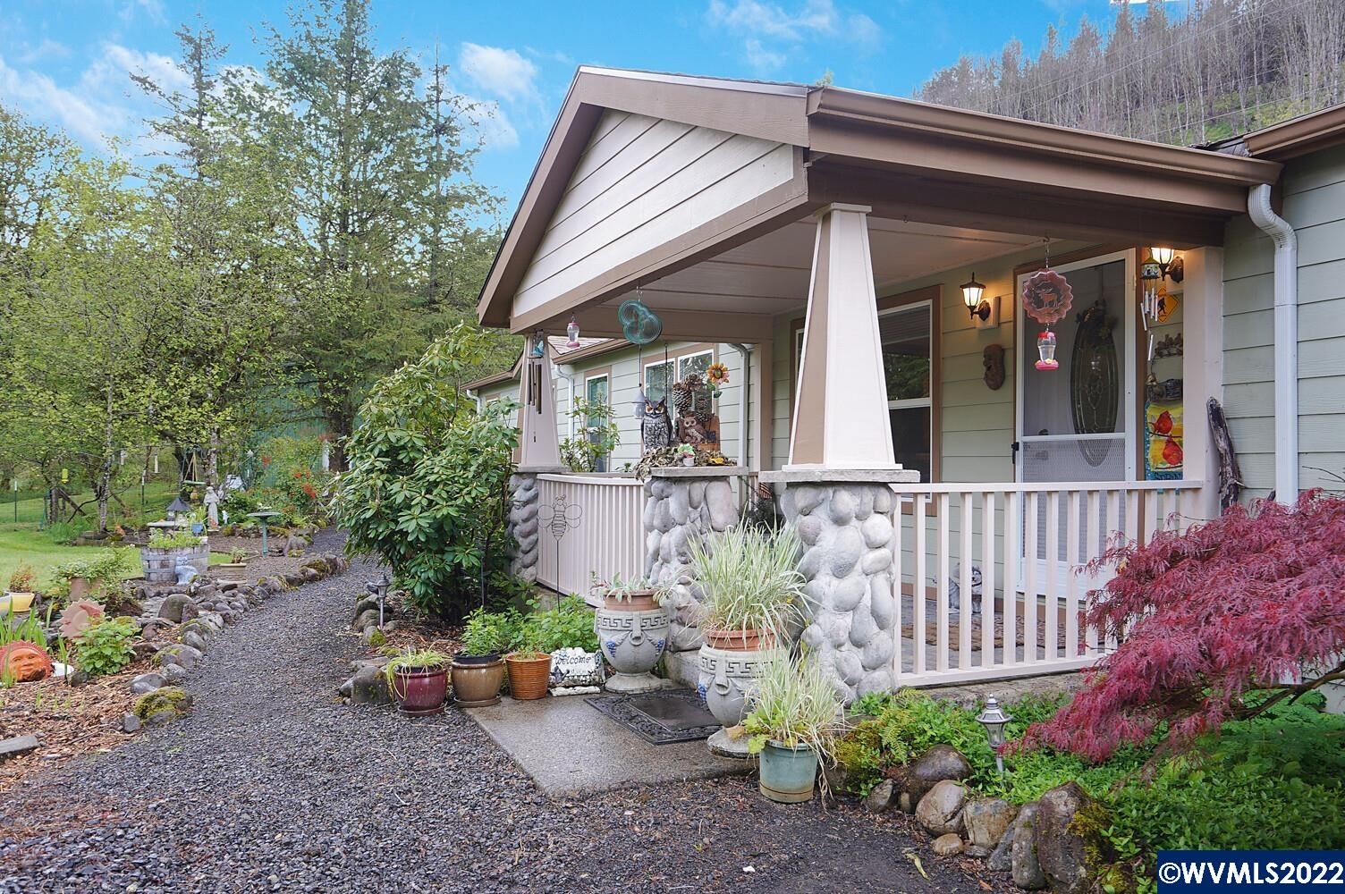 Property Photo: 40176 Ak Ln OR 97358