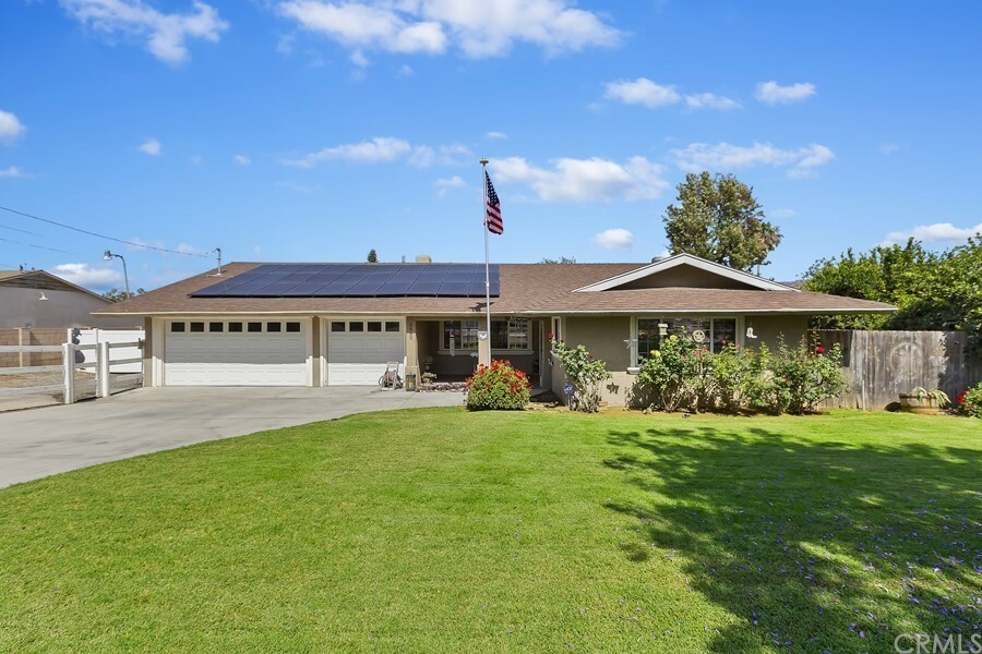 Property Photo:  3697 Sierra Avenue  CA 92860 