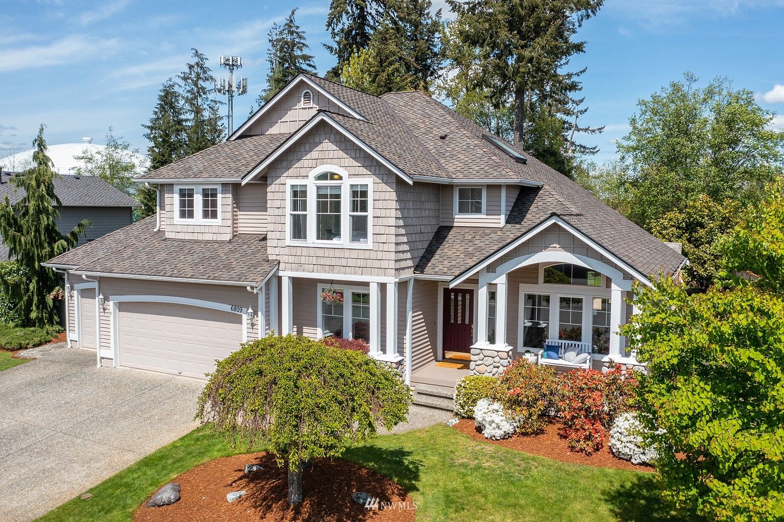 Property Photo: 6809 154th Street SE WA 98296