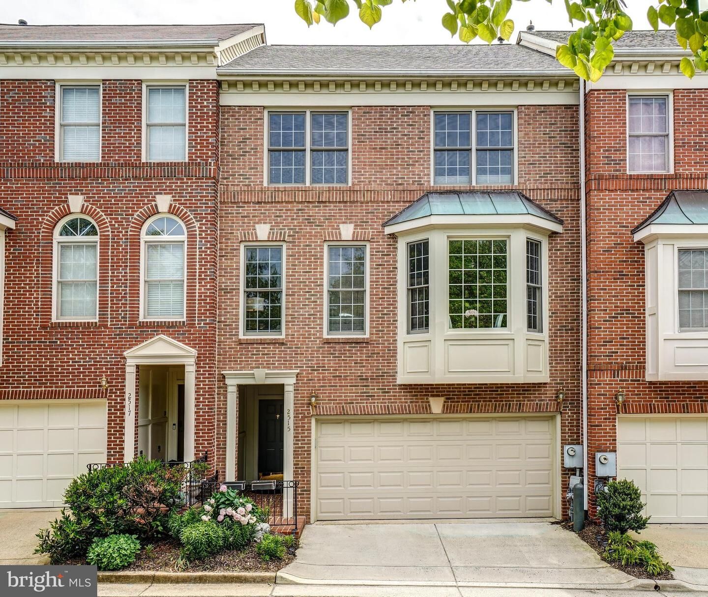 Property Photo:  2515 Hunton Place  VA 22311 