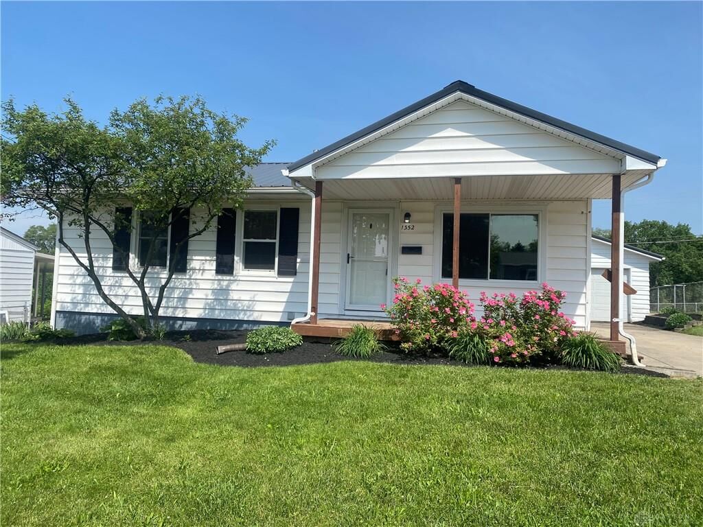 Property Photo: 1352 Ironwood Drive OH 45324