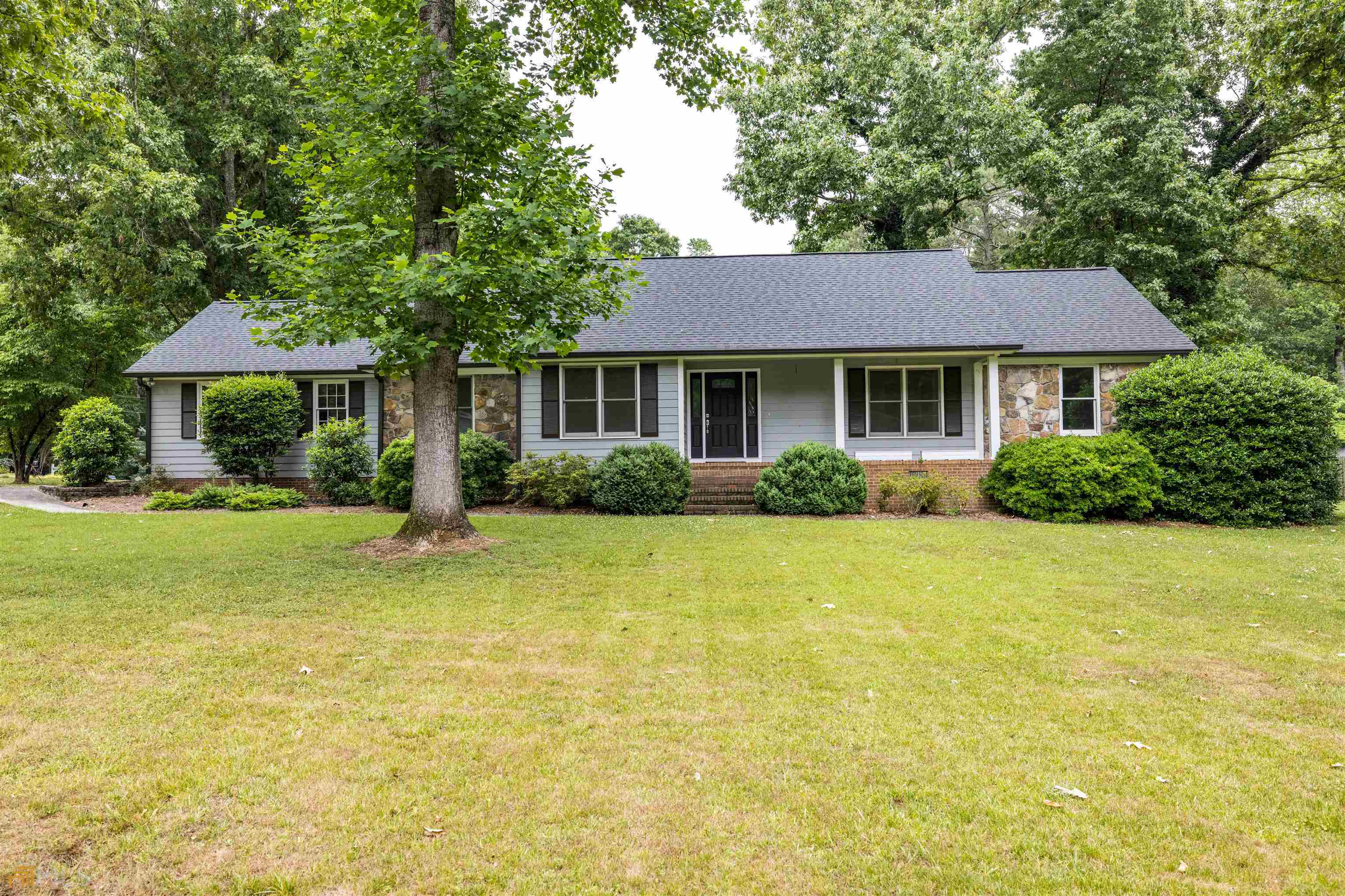 Property Photo: 5 River Place Drive SW GA 30165
