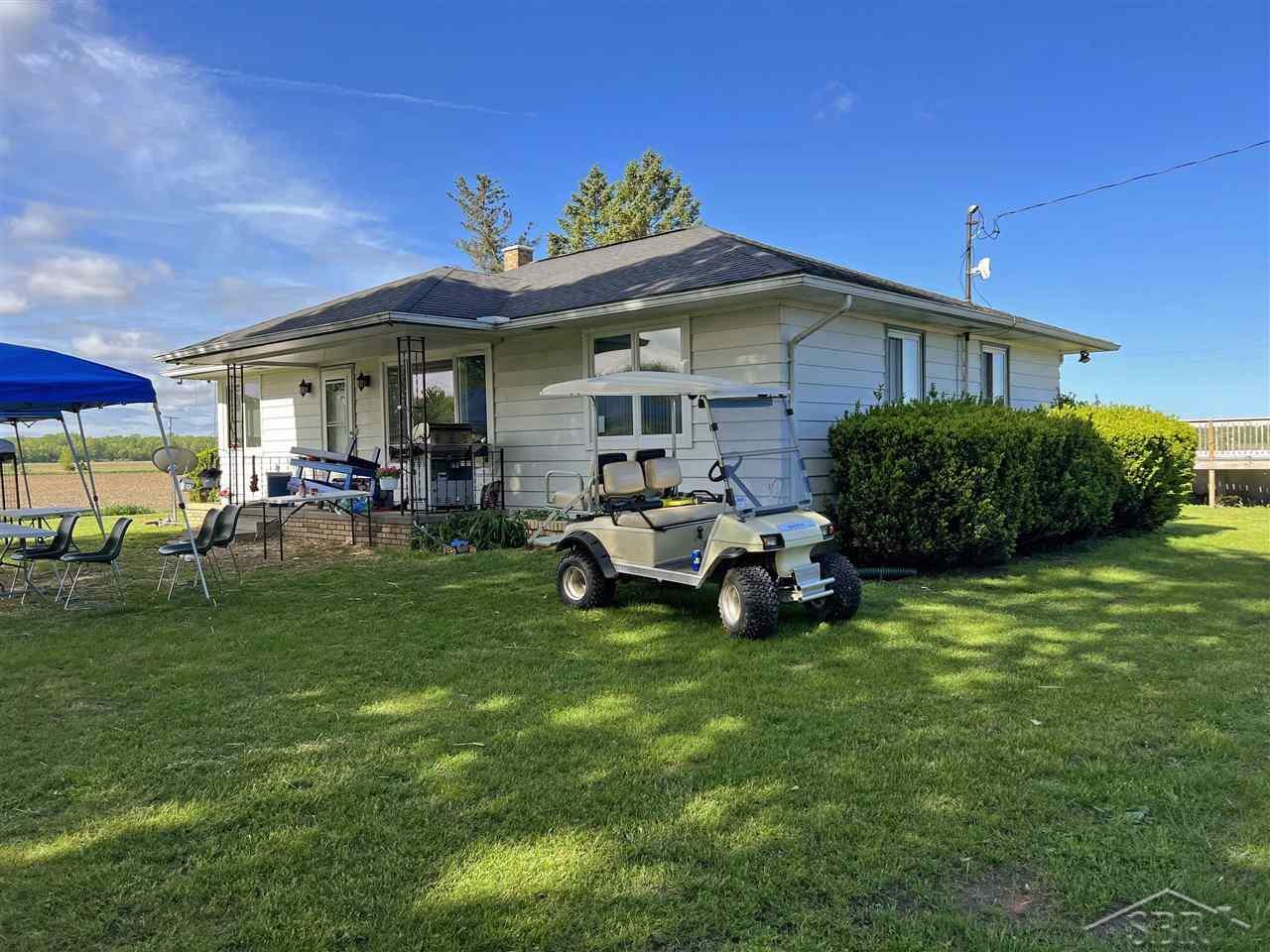 Property Photo:  14686 S Fordney Road  MI 48616 