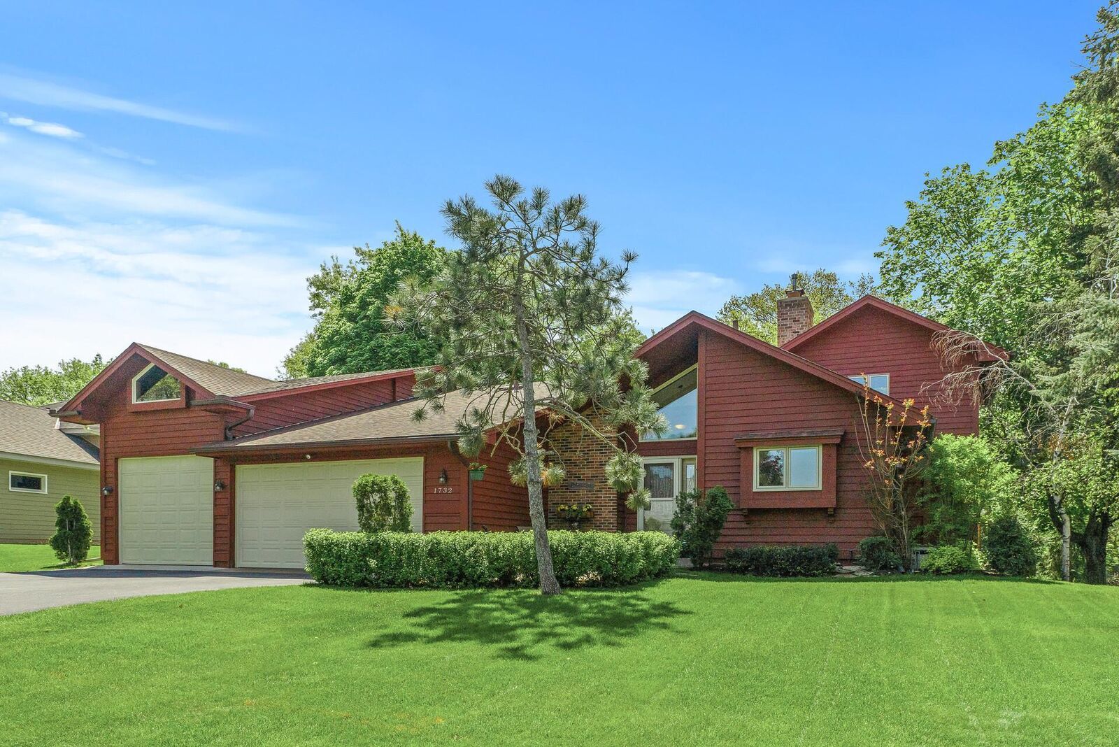 Property Photo: 1732 123rd Avenue NW MN 55448
