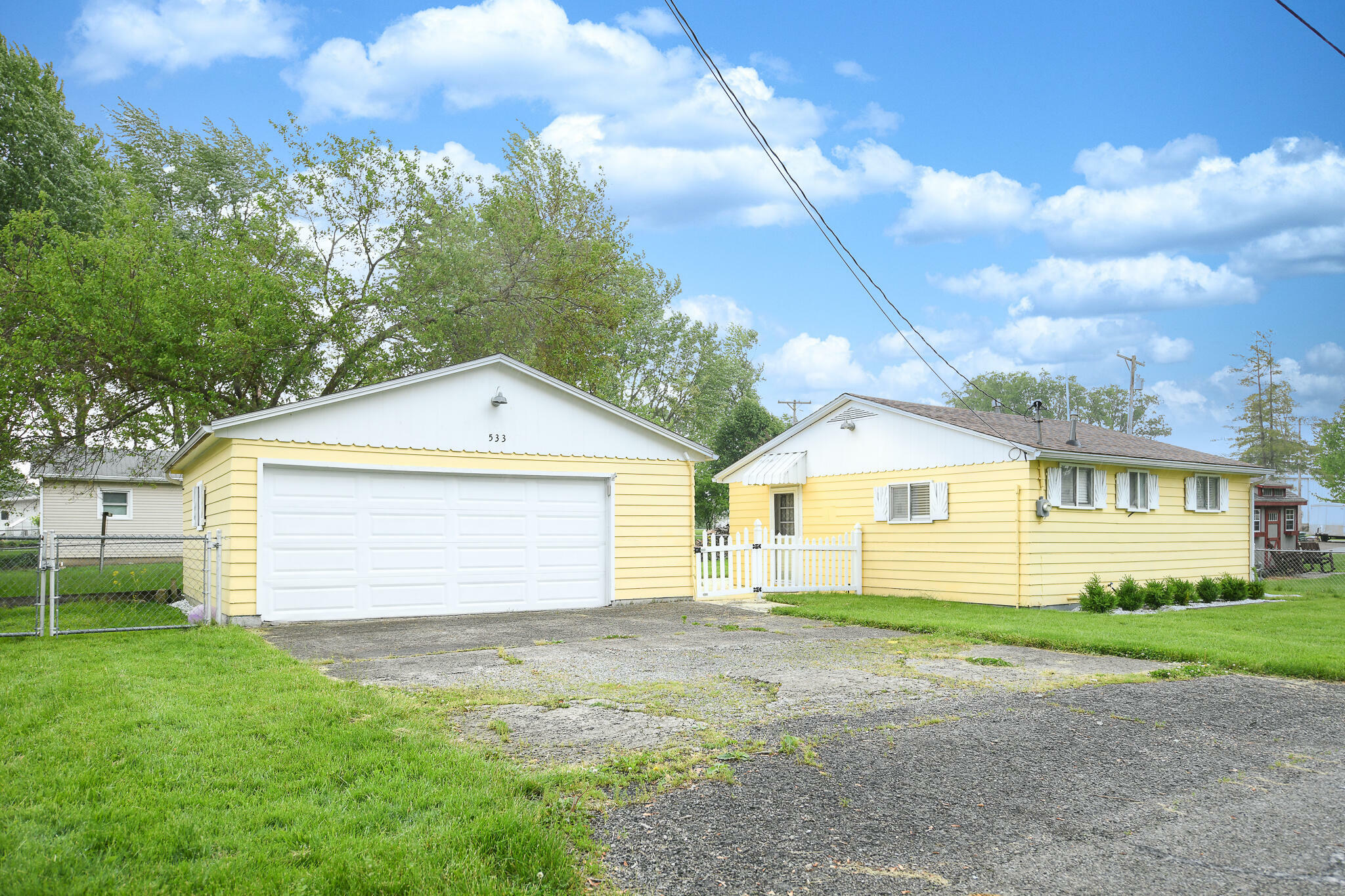 Property Photo:  533 Buckeye Avenue  OH 43348 