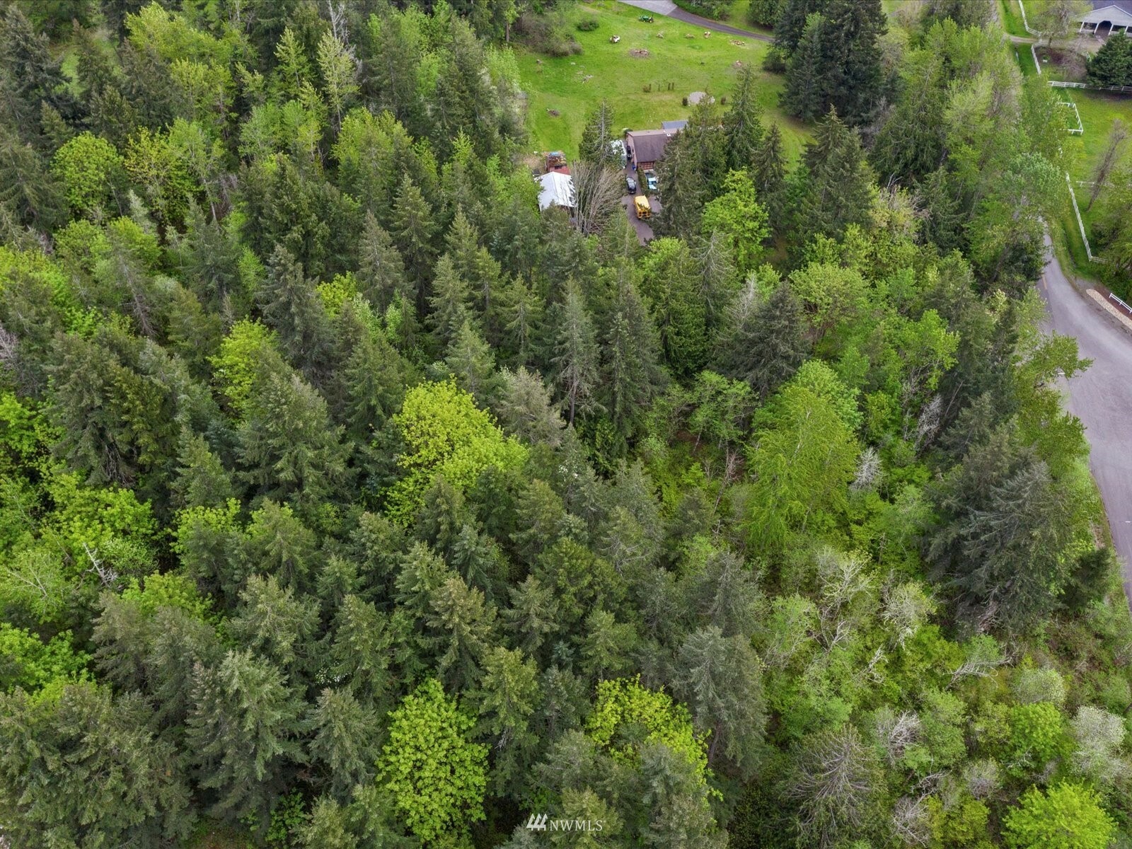 Property Photo: 47 Xx Bridget Avenue SE WA 98092