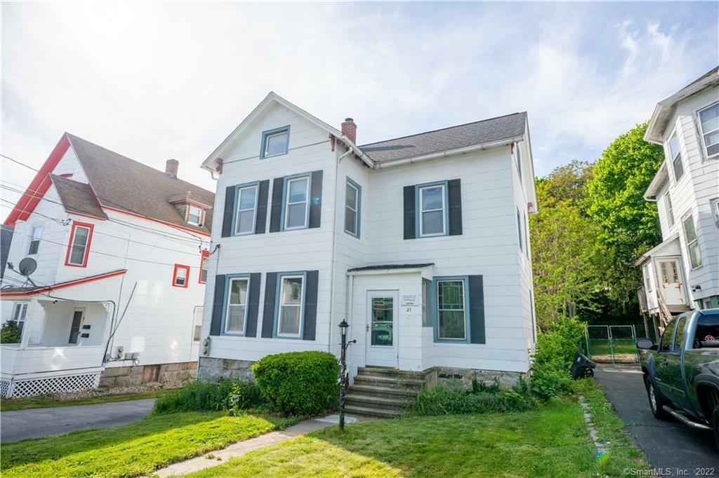 Property Photo:  21 Garfield Avenue  CT 06320 