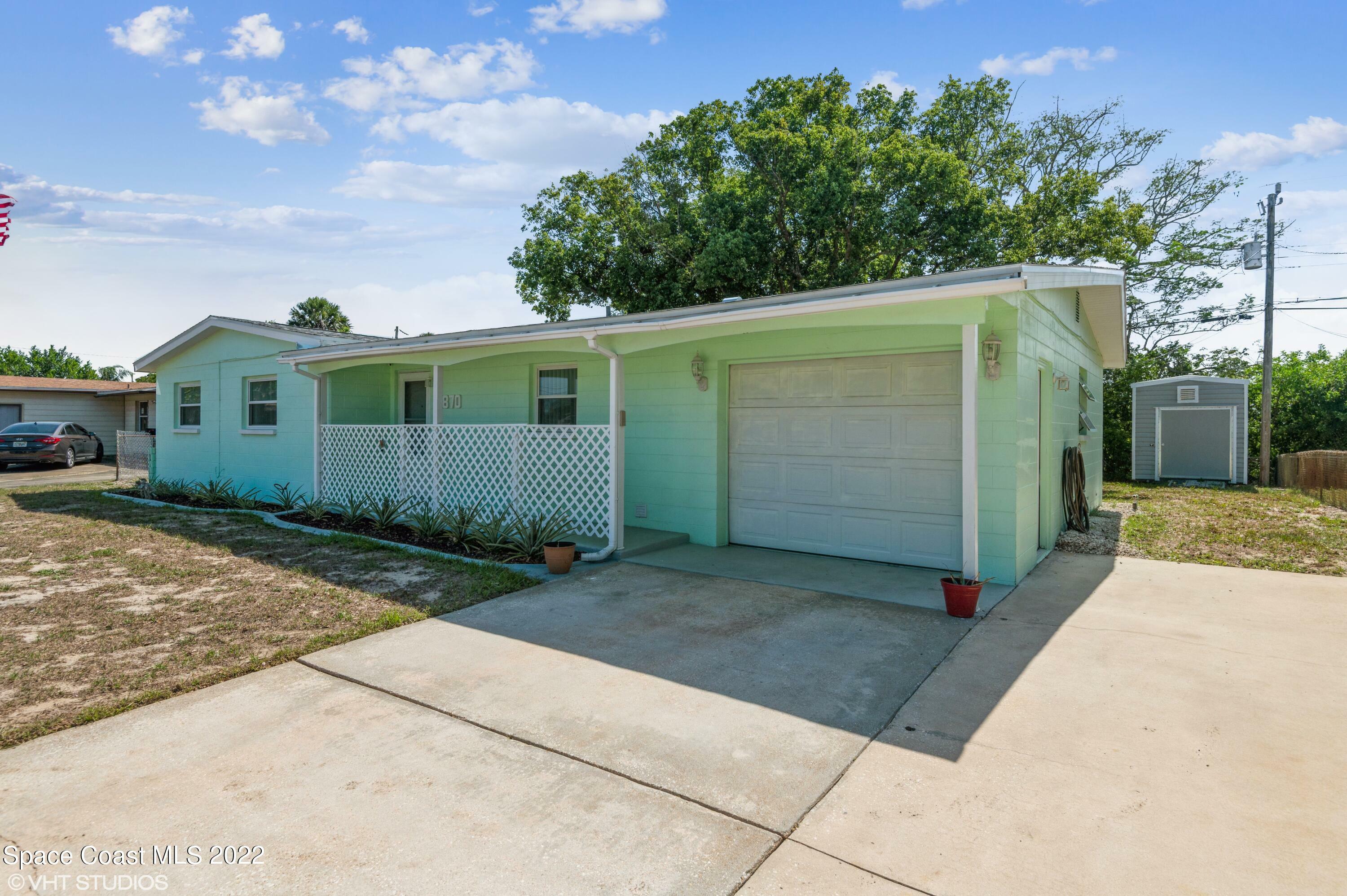 Property Photo:  4870 Key Largo Drive W  FL 32780 