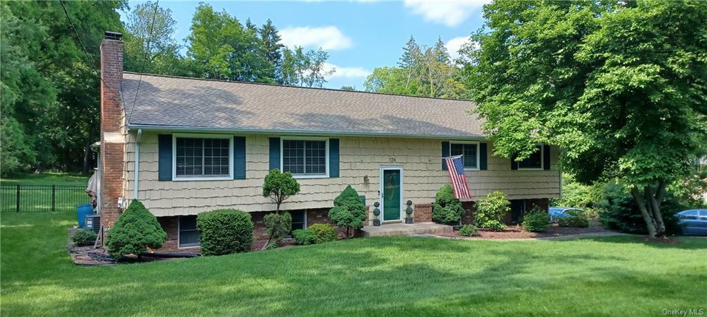 Property Photo:  174 Sickletown Road  NY 10994 