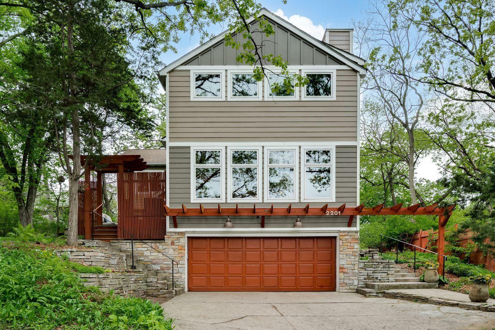 Property Photo: 2201 France Avenue S MN 55416