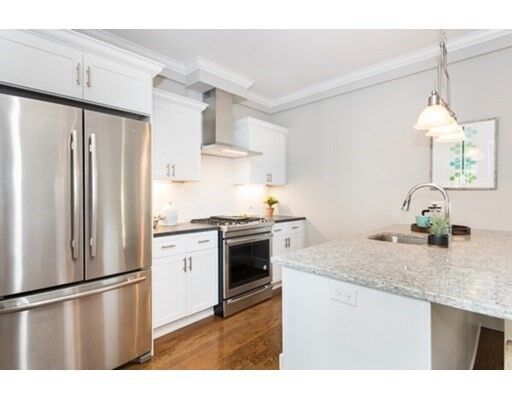 Property Photo:  330 Washington St 1  MA 02143 