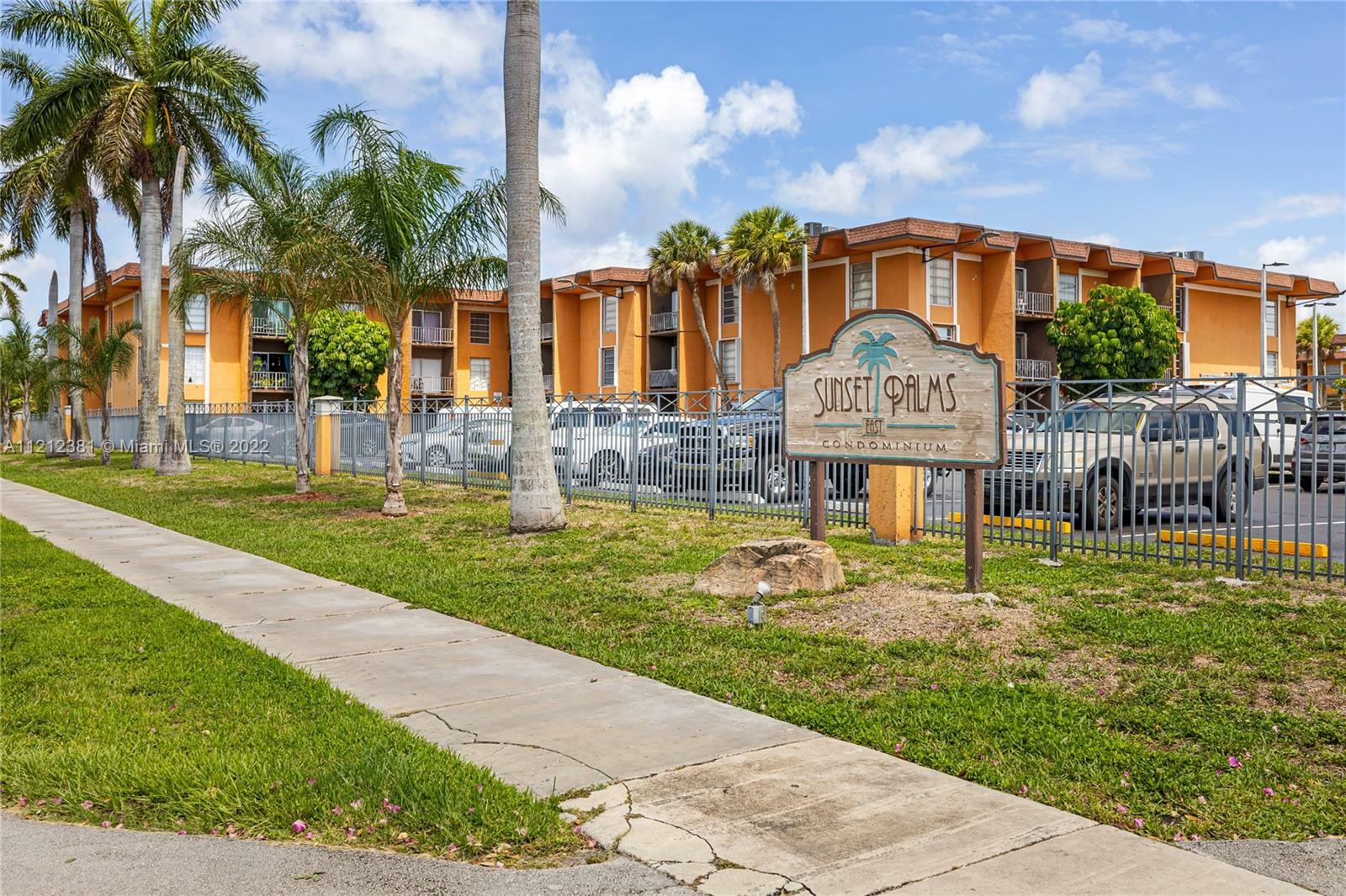 Property Photo:  9445 SW 76th St U5  FL 33173 