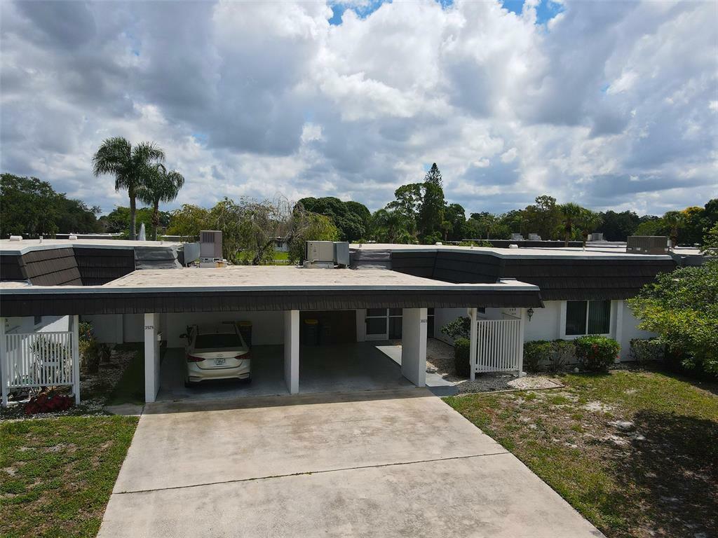 3933 Glen Oaks Drive E 48  Sarasota FL 34232 photo