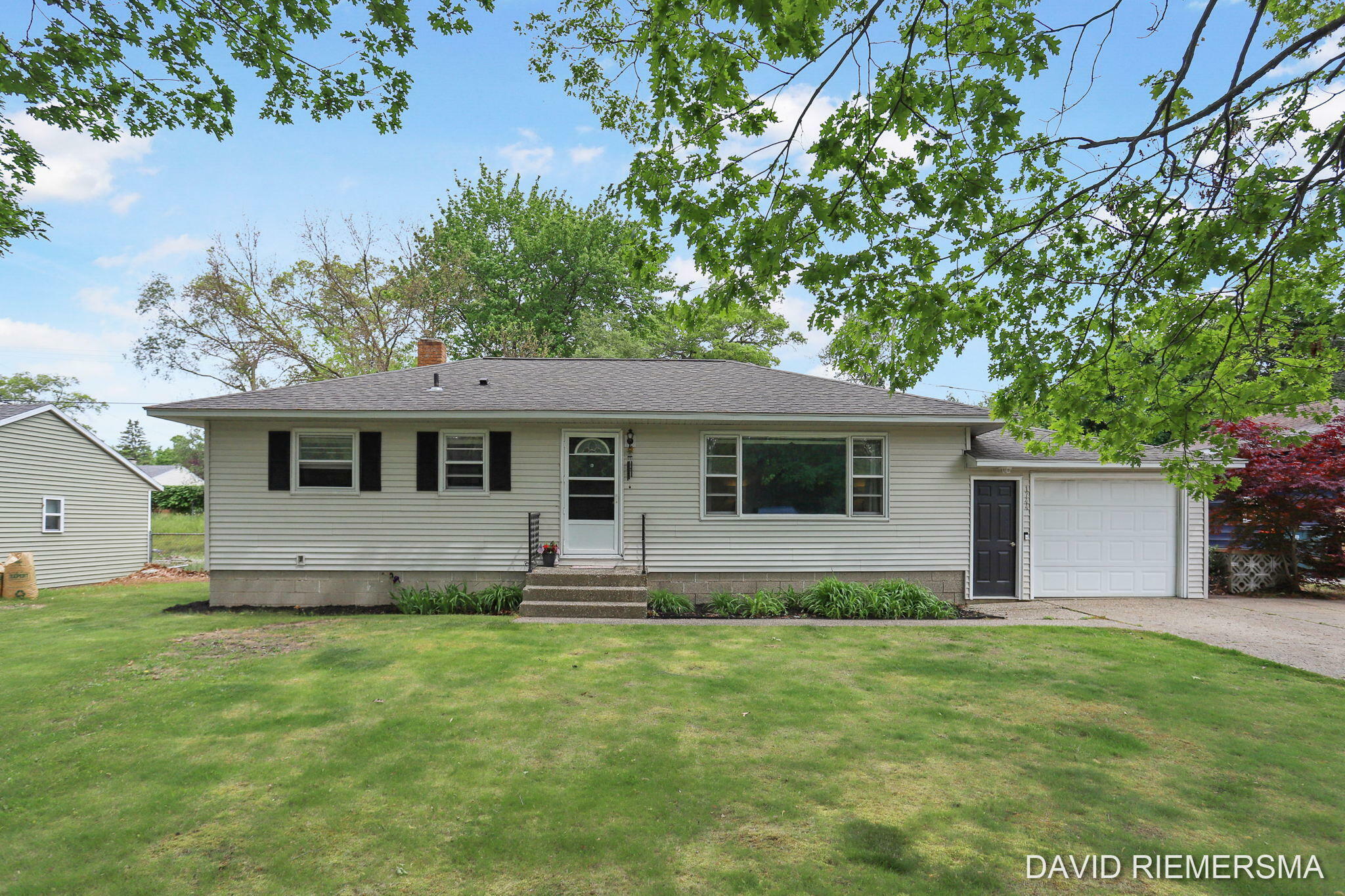 Property Photo:  1744 W Norton Avenue  MI 49441 