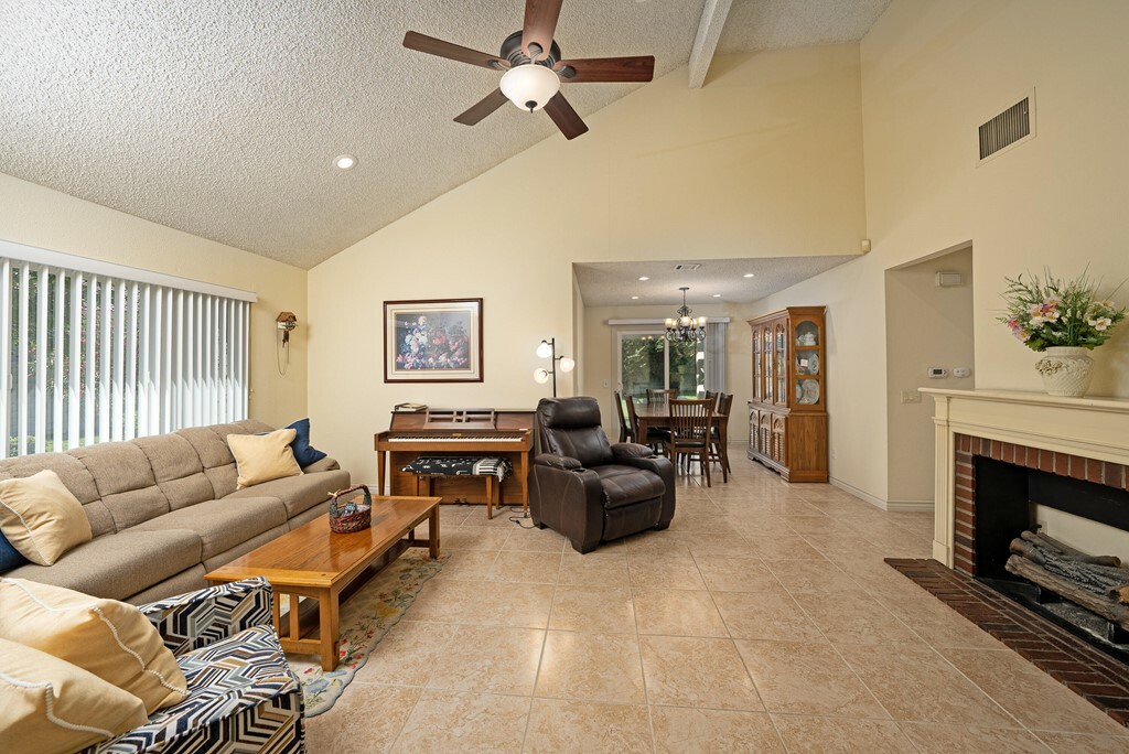 Property Photo: 74755 San Cristoval Circle CA 92260
