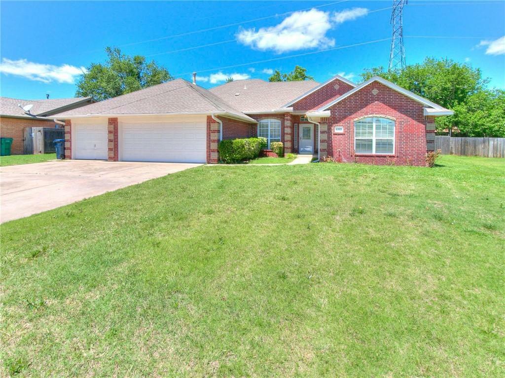 Property Photo: 6909 Briarcreek Drive OK 73162