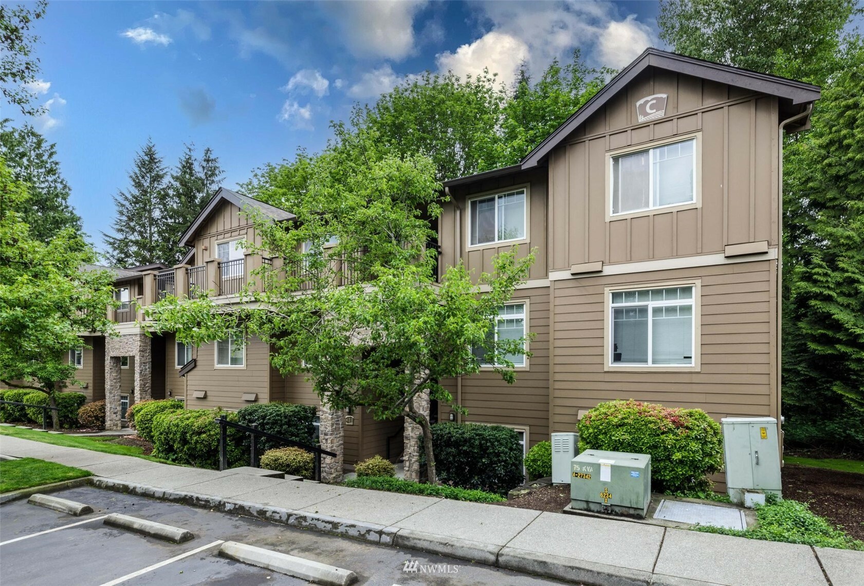 Property Photo:  18930 Bothell Everett Highway C 305  WA 98012 