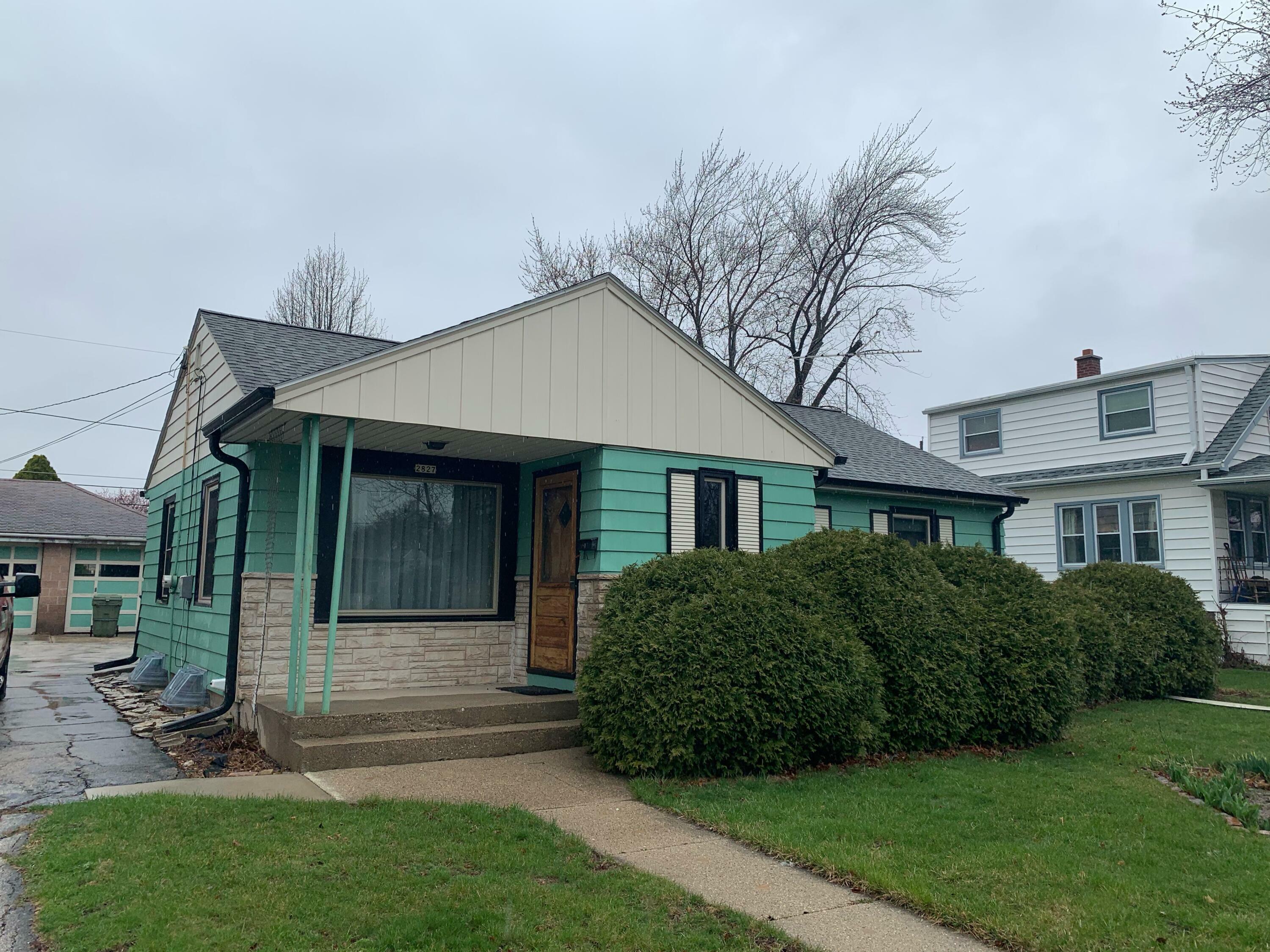 Property Photo:  2827 S 71st St  WI 53219 