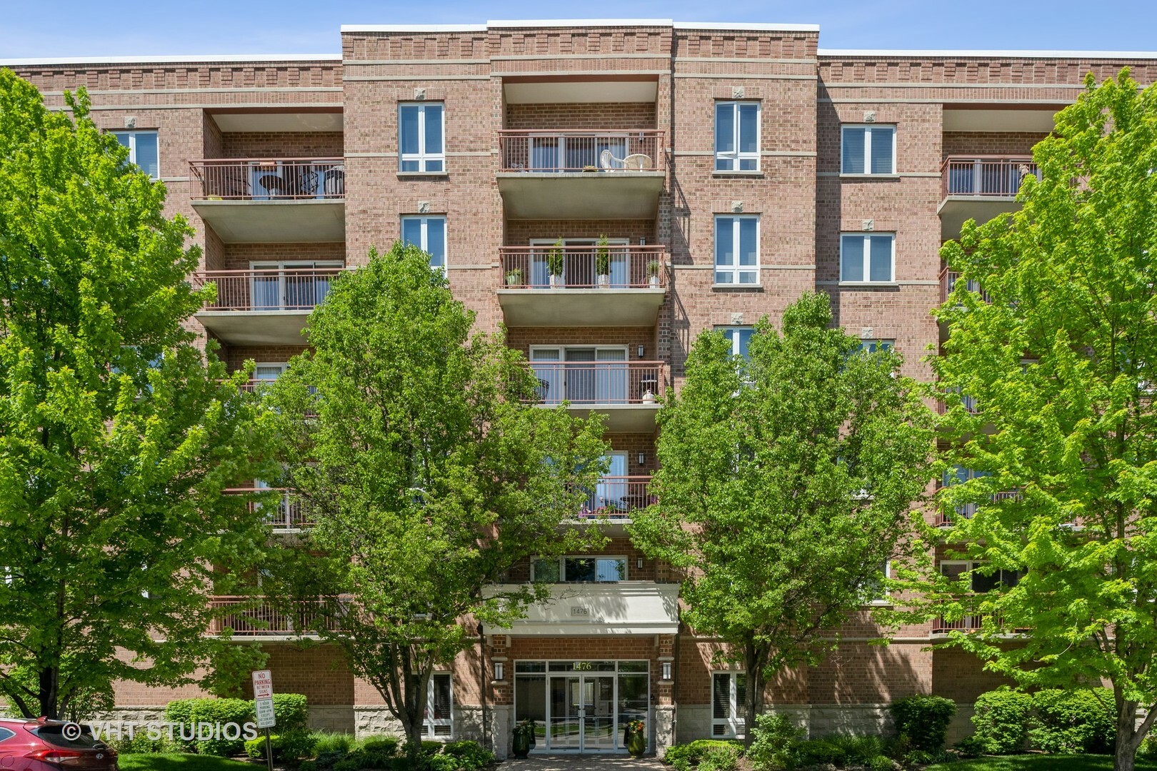 Property Photo: 1476 Perry Street 506 IL 60016