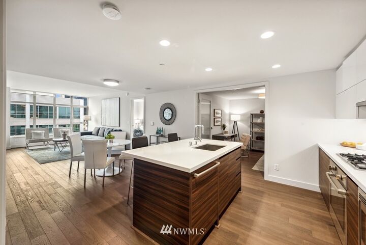 583 Battery Street 712N  Seattle WA 98121 photo