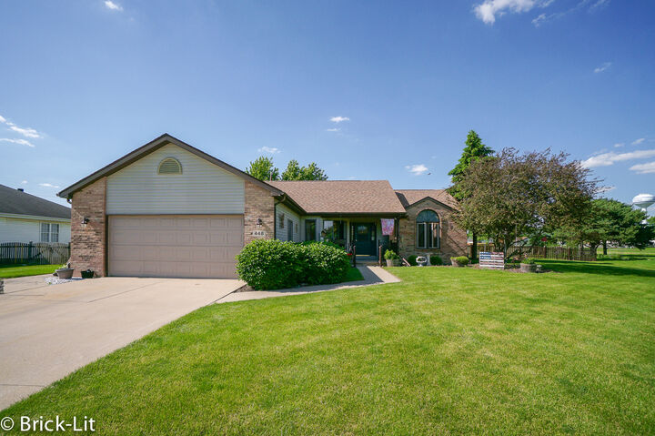448 Leahy Circle  Manteno IL 60950 photo