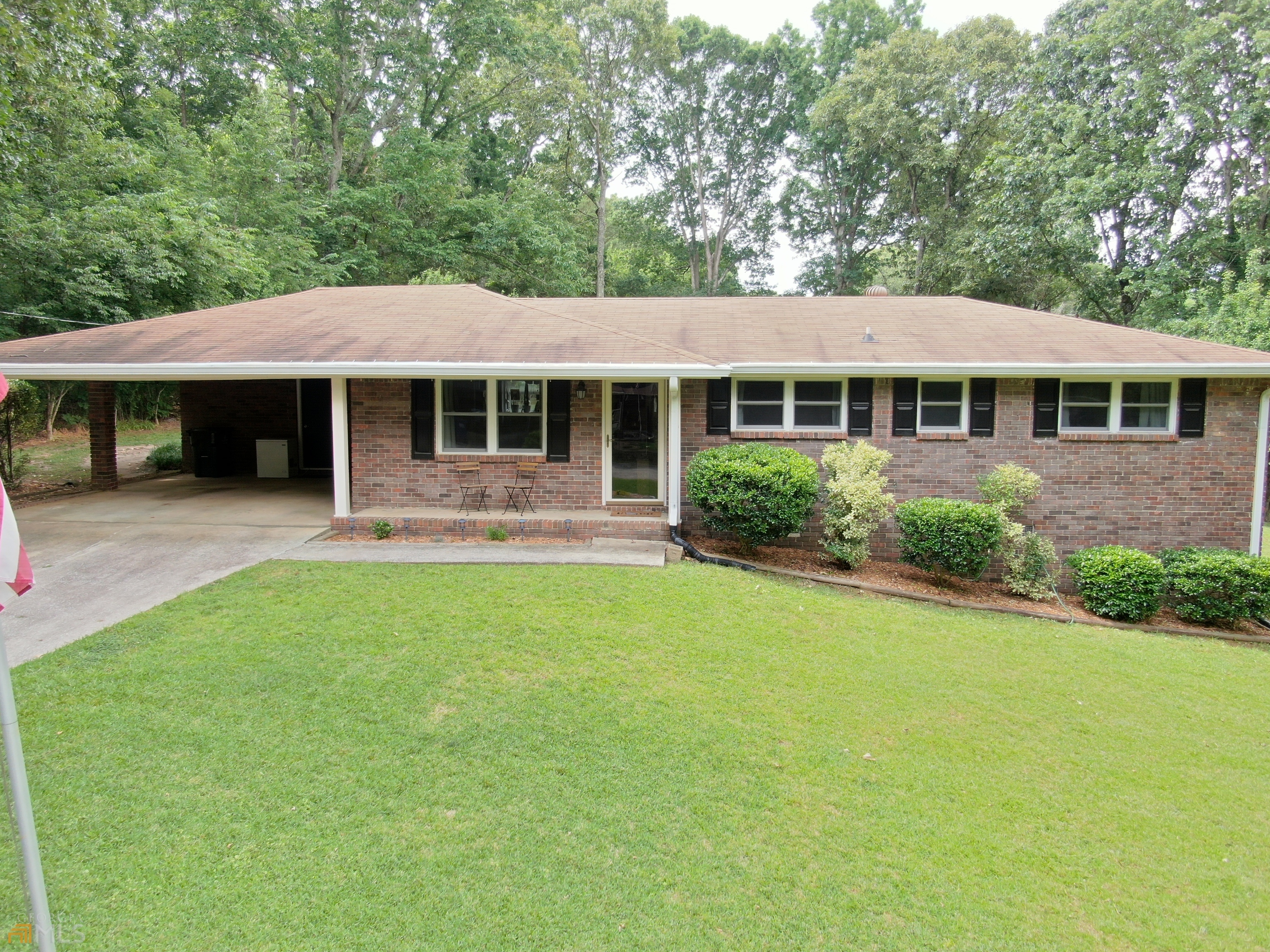 Property Photo:  5795 N Bear Drive  GA 30135 