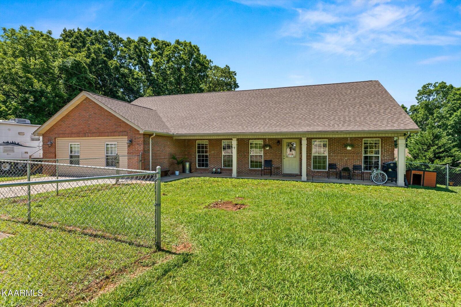 Property Photo: 5512 Hutton Ridge Rd TN 37801