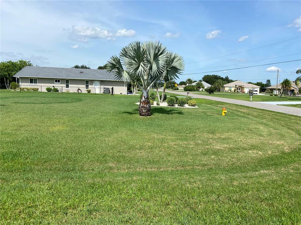 Property Photo: 26394 Barranquilla Avenue FL 33983