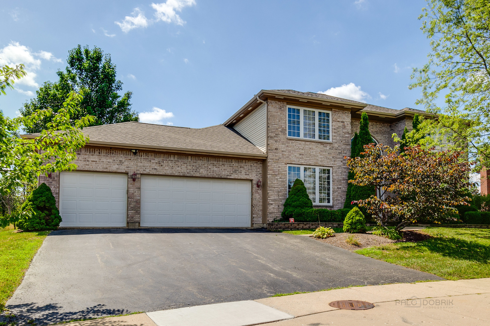 Property Photo:  34318 N Haverton Drive  IL 60031 