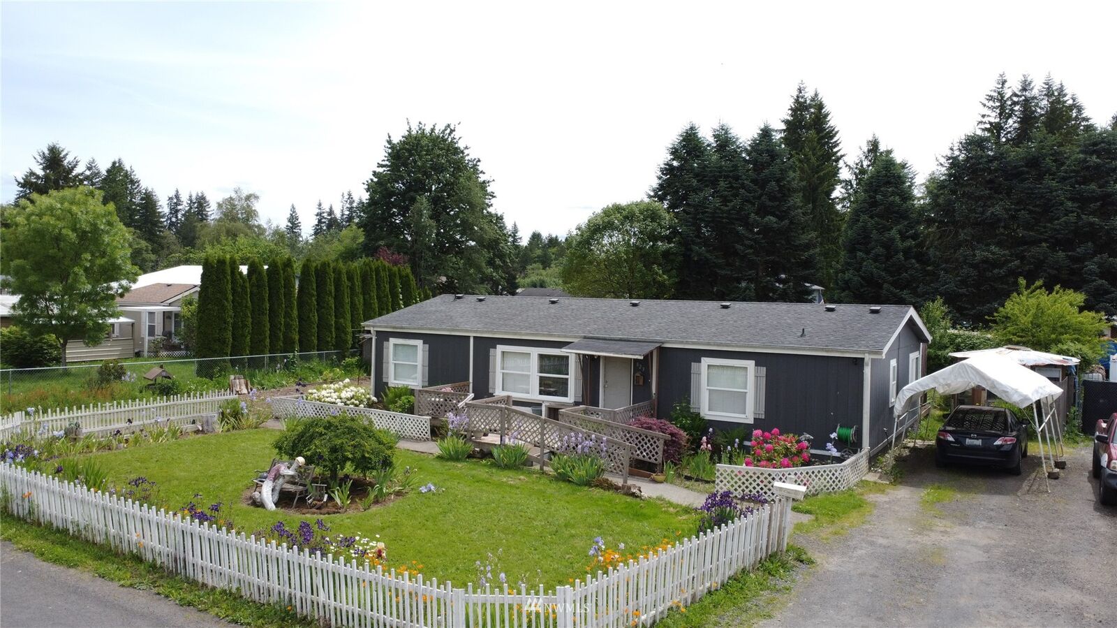 Property Photo:  823 9th Street  WA 98593 
