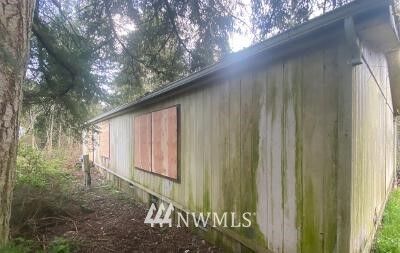 Property Photo:  5206 277th Street Ct E  WA 98387 