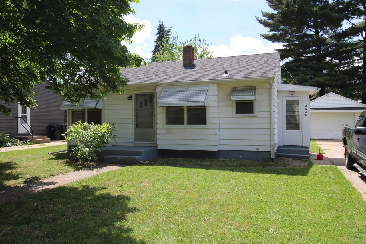 Property Photo:  2028 Prairie Ave  WI 53511 