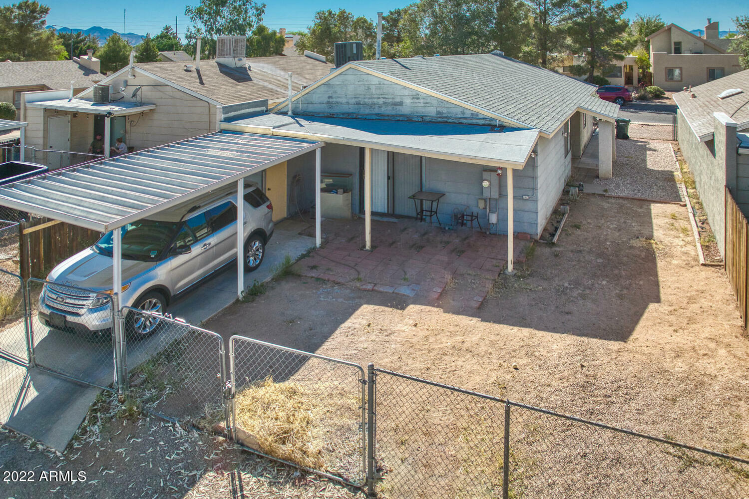 Property Photo: 5300 Desert Shadows Drive AZ 85635