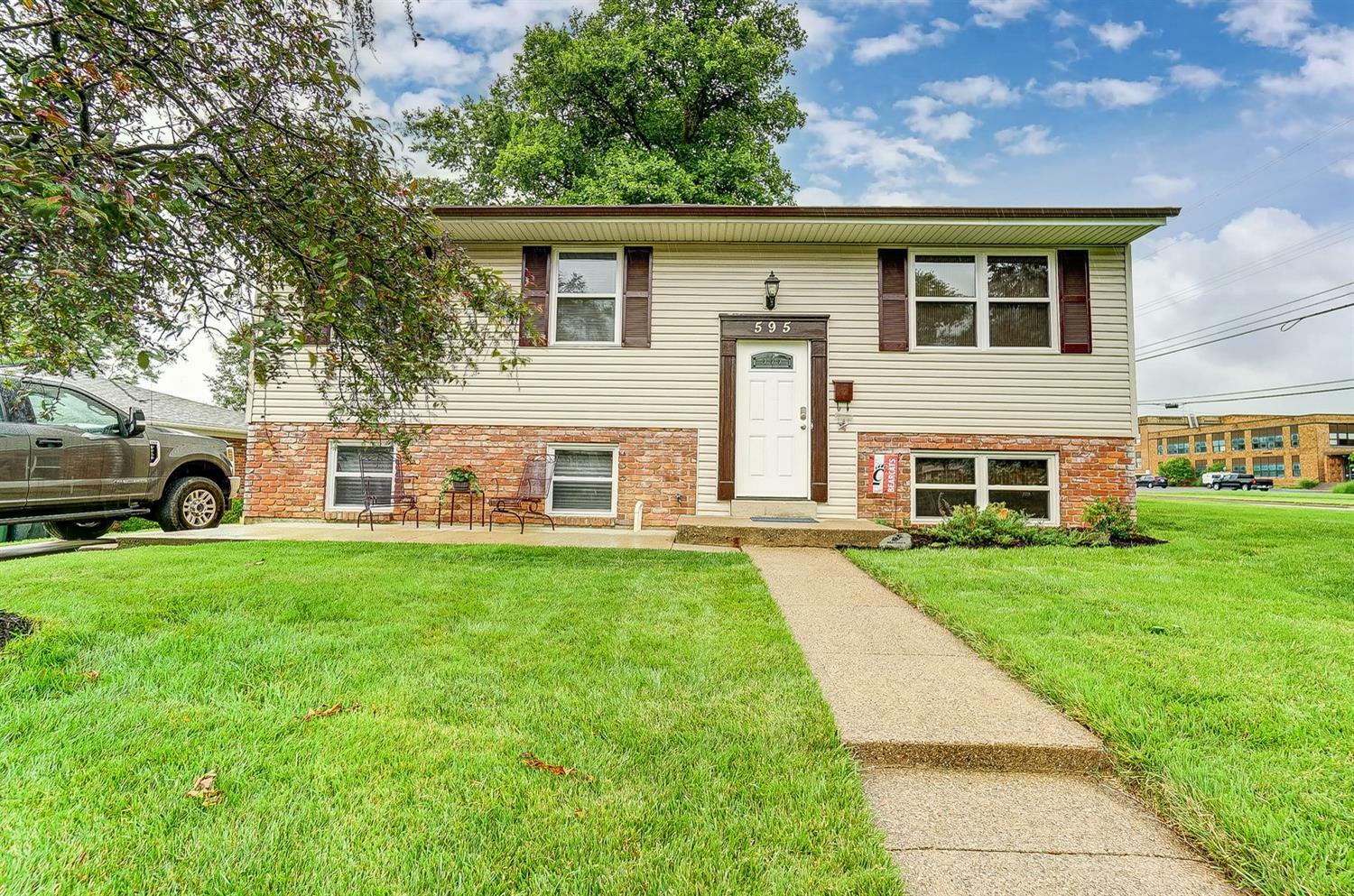 Property Photo: 595 Stillwater Dr OH 45238