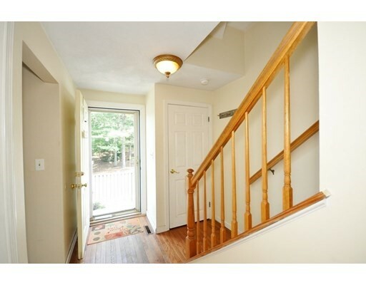 Property Photo:  3 Oak Ridge Dr 3  MA 01754 