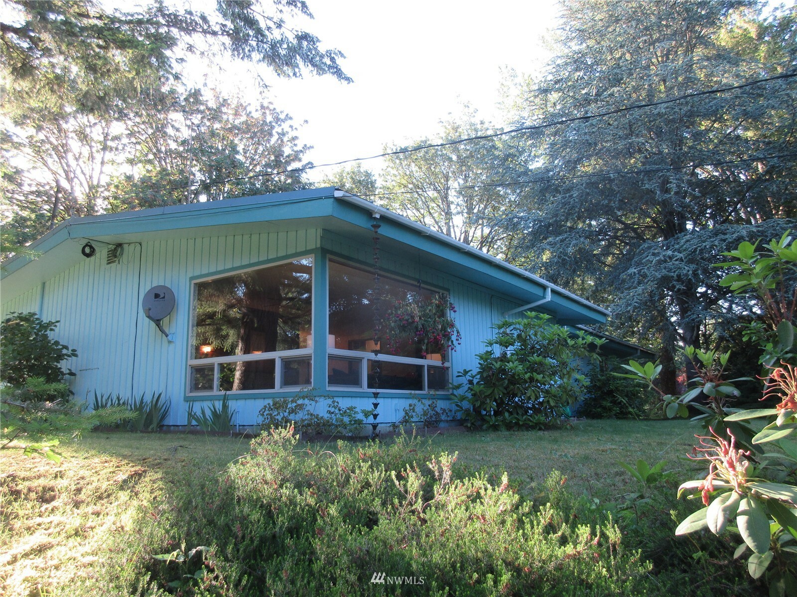 Property Photo:  18201 124th Avenue SE  WA 98058 