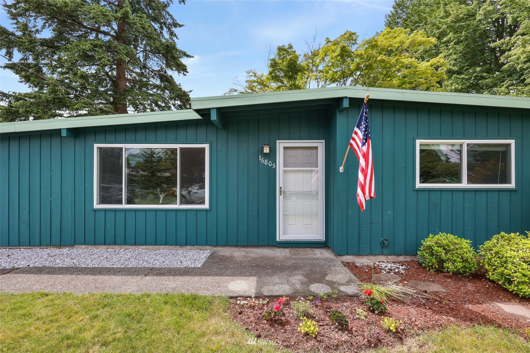 Property Photo:  16805 119th Avenue SE  WA 98058 