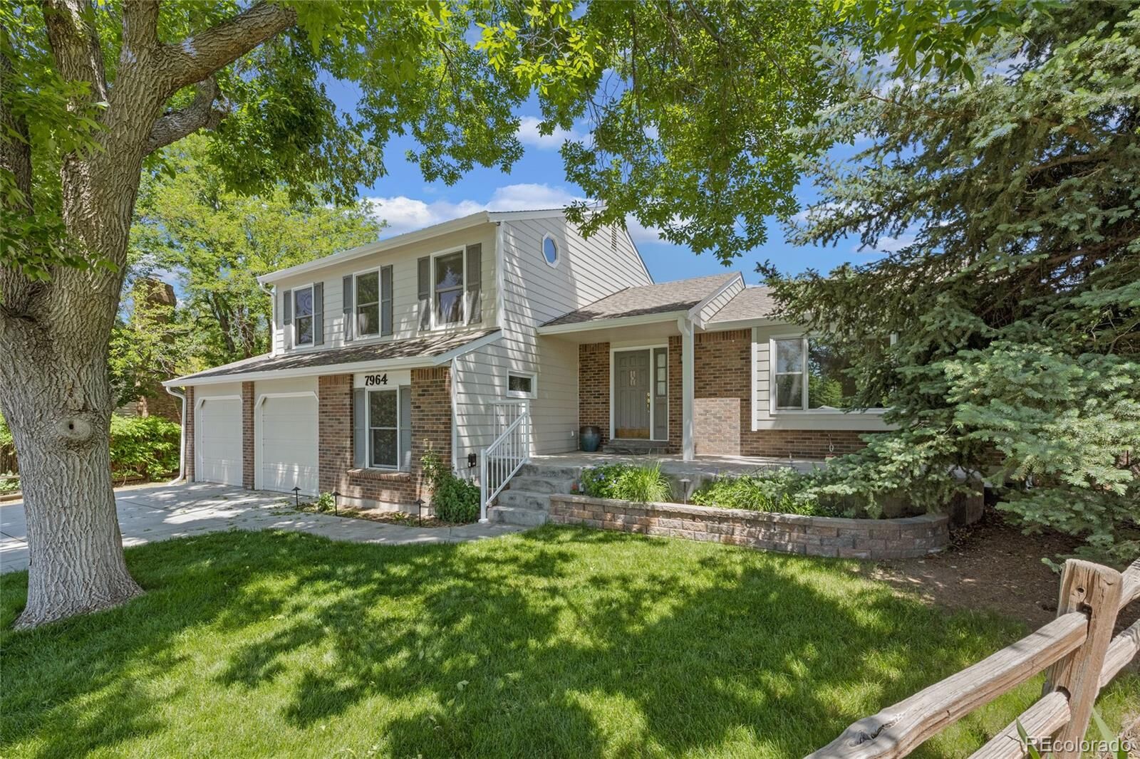 Property Photo: 7964 S Datura Circle E CO 80120