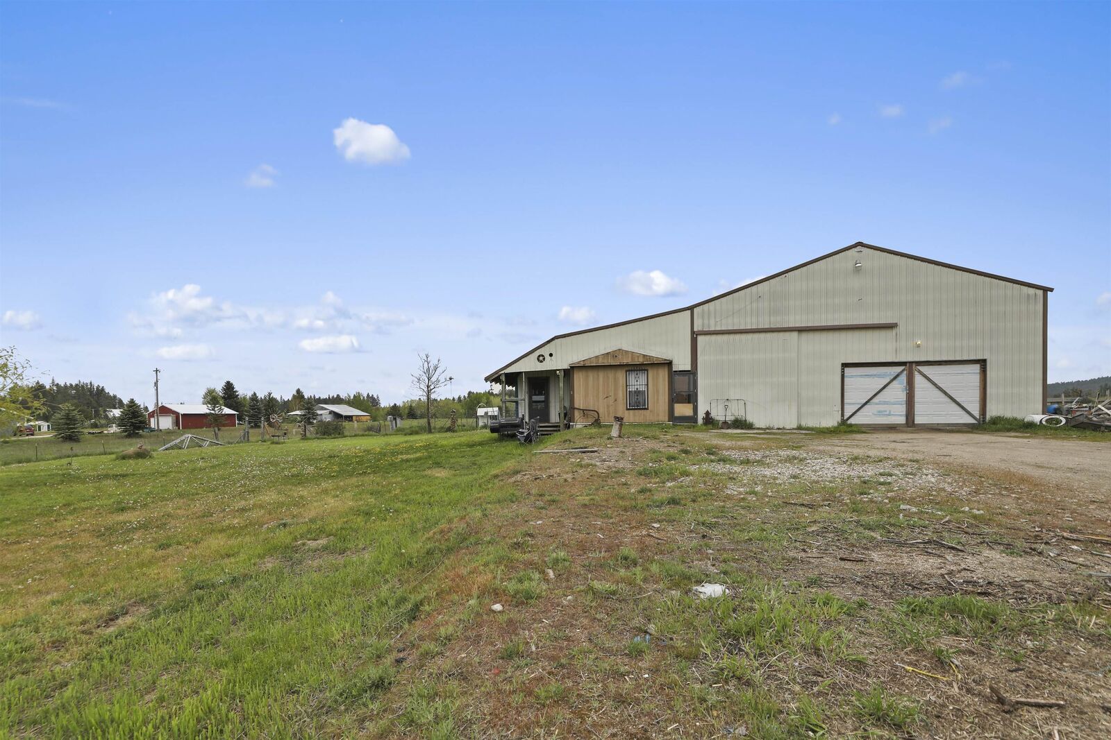 Property Photo:  4882 S Swenson #A Dr  WA 99006 