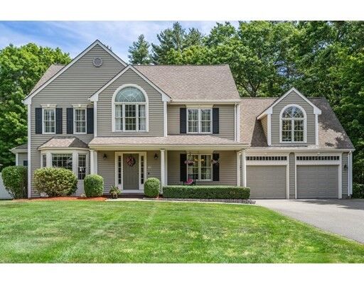 Property Photo: 10 Lanes End MA 02072